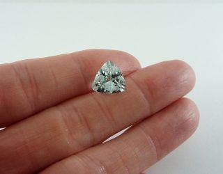 ブラジル産アンブリゴナイト☆トリリアント11ｍｍ☆4.69ct.