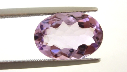 ブラジル産アメシスト☆オーバルシェイプ☆14x10mm☆4.92ct.
