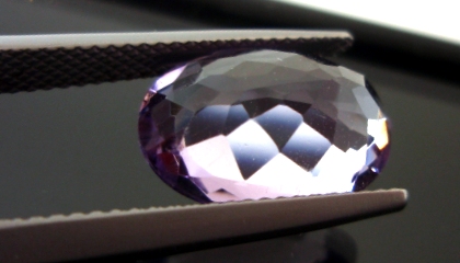 ブラジル産アメシスト☆オーバルシェイプ☆14x10mm☆4.92ct.