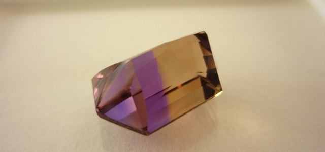 ブラジル産アメトリン☆ファンシー19ｘ13☆17.47ct.