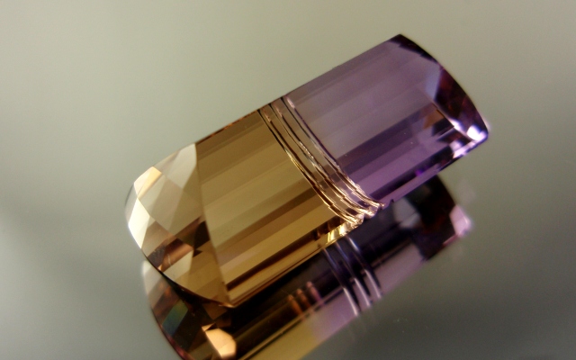 ブラジル産アメトリン☆ファンシー25.6x12.5☆21.41ct.