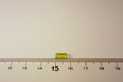 ザンビア産カナリートルマリン☆バゲットカット8x5mm☆1.13ct.