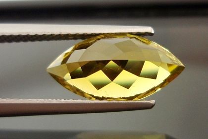 ザンビア産カナリートルマリン☆マーキス14x7.5mm☆3.02ct.