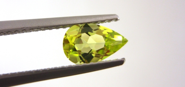 ザンビア産カナリートルマリン☆ラウンド5mm☆0.51ct.