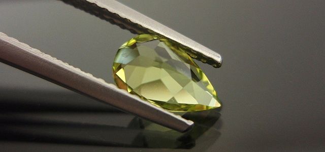 ザンビア産カナリートルマリン☆ラウンド5mm☆0.51ct.