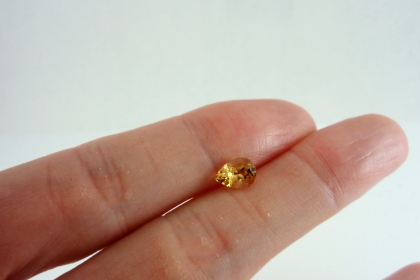 ブラジル産シトリン☆ペアシェイプ8ｘ6☆0.92ct.