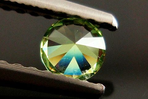 ロシア産デマントイドガーネット☆ラウンド3.8ｍｍ（ペアセット）☆0.49ct.