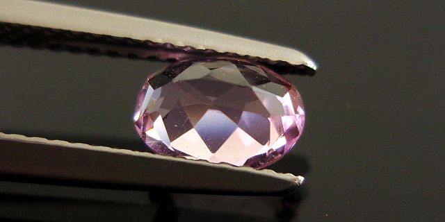 ブラジル産インペリアルトパーズ☆オーバル7ｘ5（ペアセット）☆1.99ct.