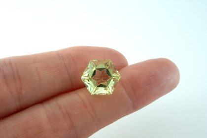 レモンクォーツ☆ヘキサゴン12mm☆6.24ct.