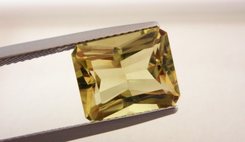 ブラジル産レモンクォーツ☆オクタゴン11x9☆4.10ct.