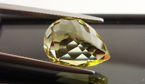 ブラジル産レモンクォーツ☆ペアシェイプ16x12☆7.77ct.