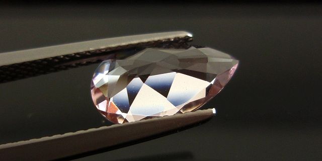 マダガスカル産モルガナイト☆ペアシェイプ12x7(ペアセット)☆3.58ct.