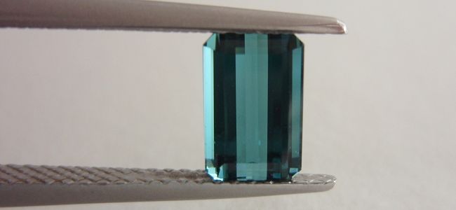 カシミール産ブルートルマリン☆オクタゴンシェイプ☆7.5x5mm☆1.46ct.