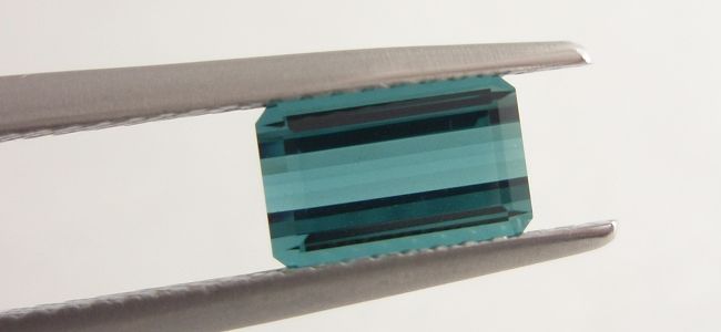 カシミール産ブルートルマリン☆オクタゴンシェイプ☆7.5x5mm☆1.46ct.