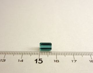 カシミール産ブルートルマリン☆オクタゴンシェイプ☆7.5ｘ5mm☆1.46ct.