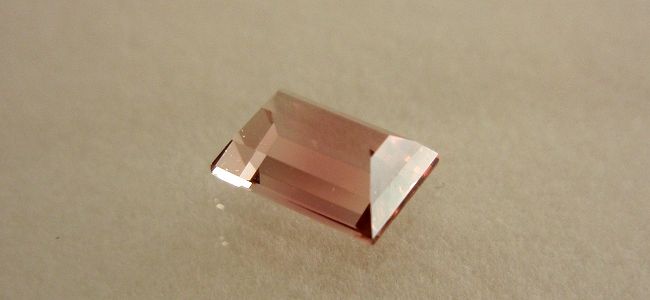 ナイジェリア産バイカラートルマリン☆バゲットシェイプ☆6.5x4.5mm☆0.85ct.