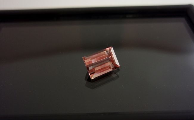 ナイジェリア産バイカラートルマリン☆バゲットシェイプ☆6.5x4.5mm☆0.85ct.