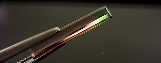 ブラジル産バイカラートルマリン☆ファンシーシェイプ☆17.8x3mm☆1.25ct.