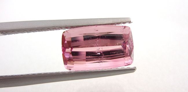 カシミール産ピンクトルマリン☆クッション10.5x6.5☆3.07ct.